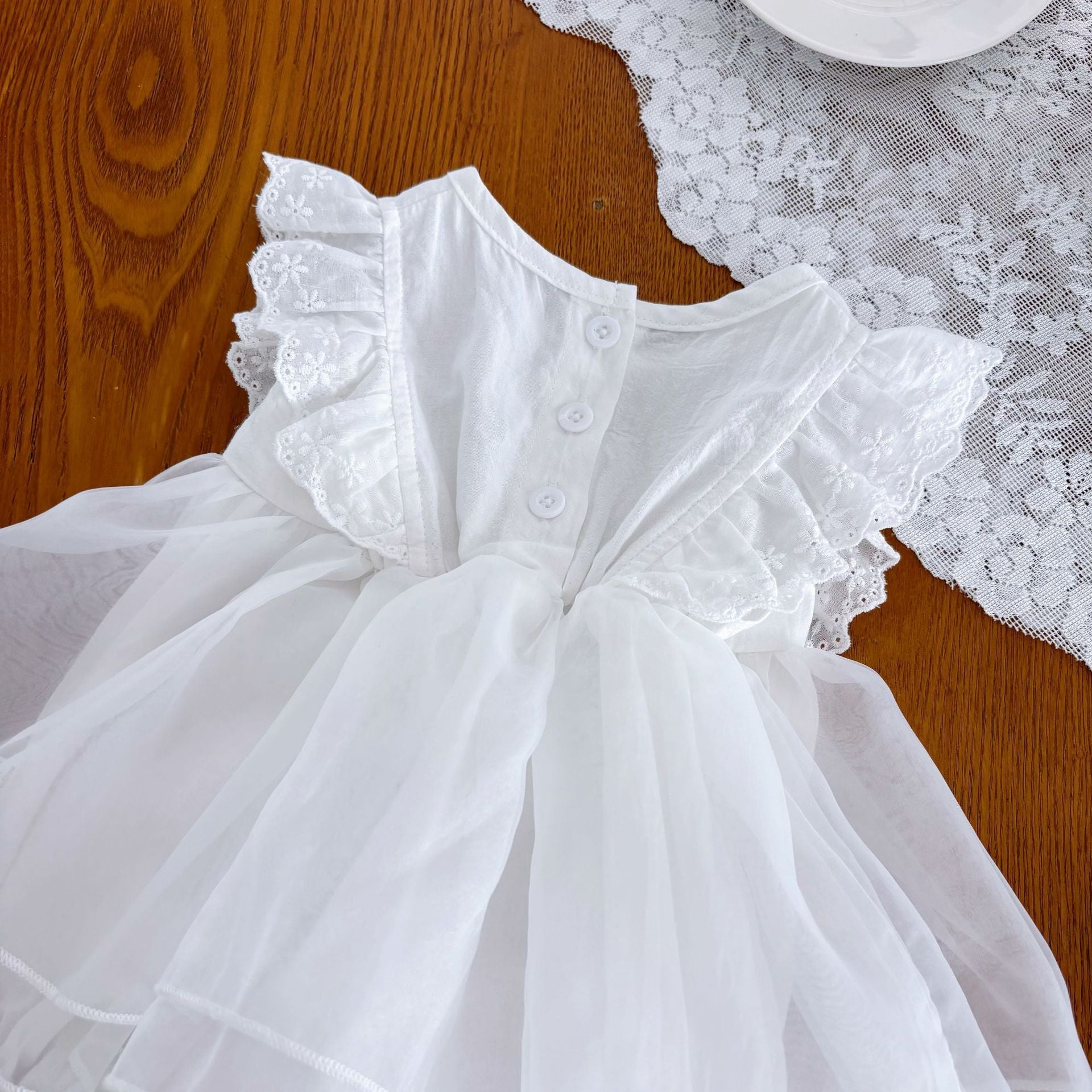 Summer Arrival Baby Girls Fly Sleeves Tulle Patchwork Lace Decorated Onesies